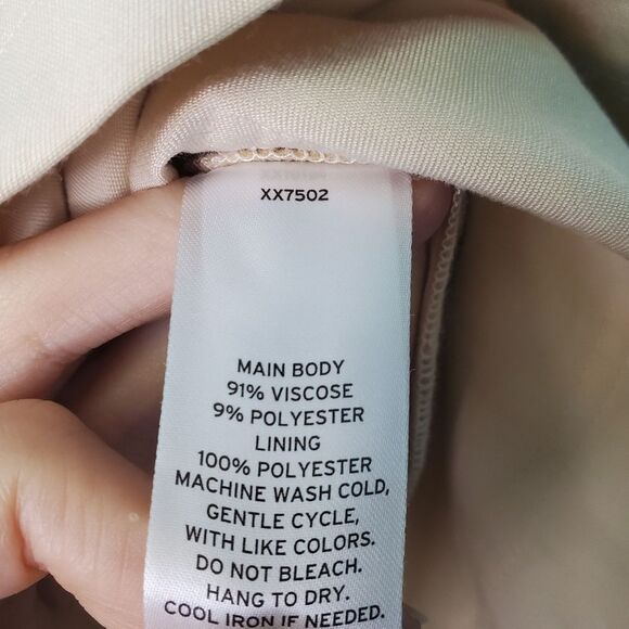 Nordstrom Beige Cargo Pocket Skirt Drawstring Waist Size Medium - Picture 7 of 7